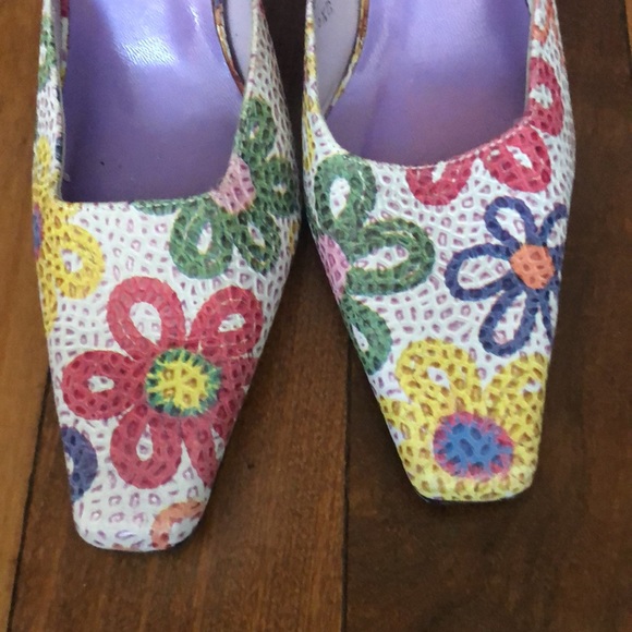 New “Red” by Ramon Tenza floral sling back mules with sculpted heel size 6.5 - Picture 7 of 8